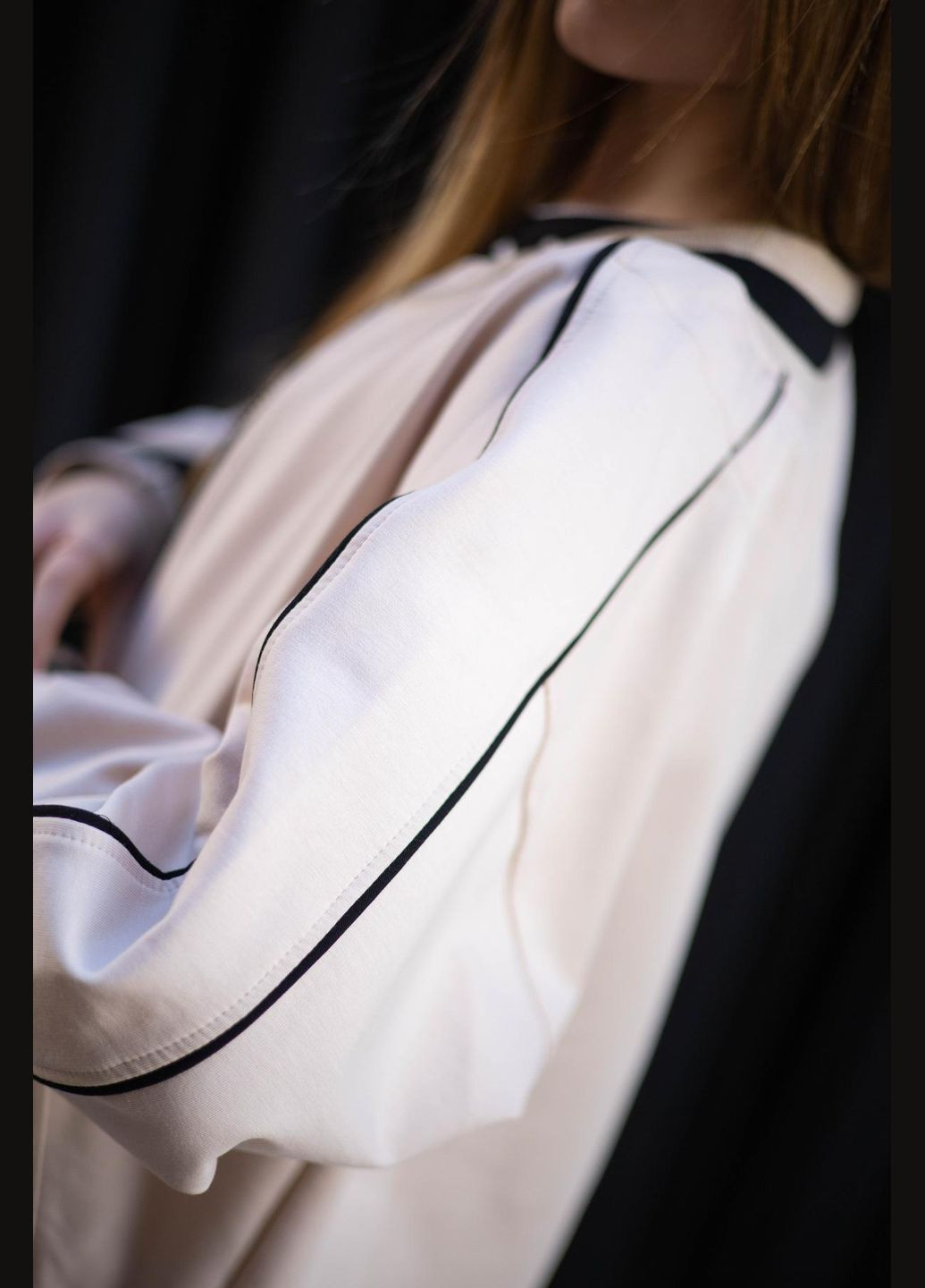 Бежевий демісезонний костюм кант беж брючний IRmAS оверсайз