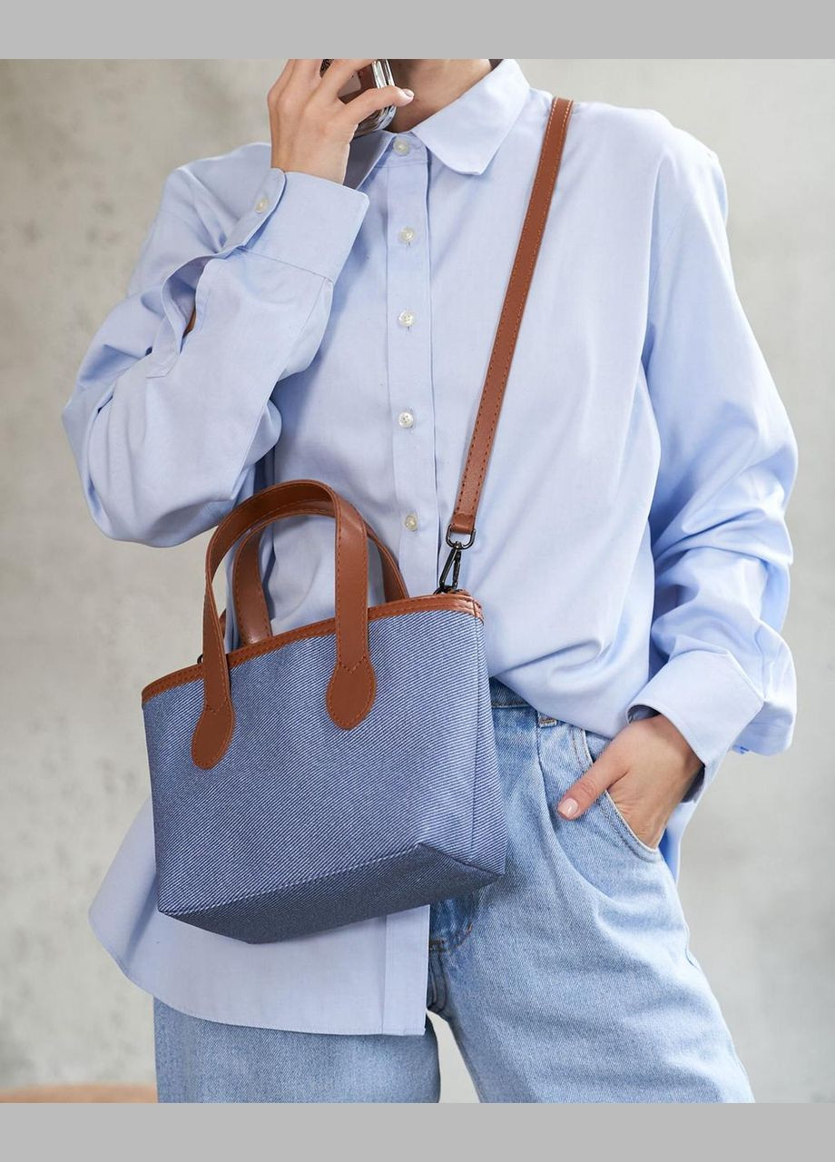 Жіноча сумка з регульованим плечовим ременем і внутрішніми кишенями синя "Бітті" WeLassie (337165459)