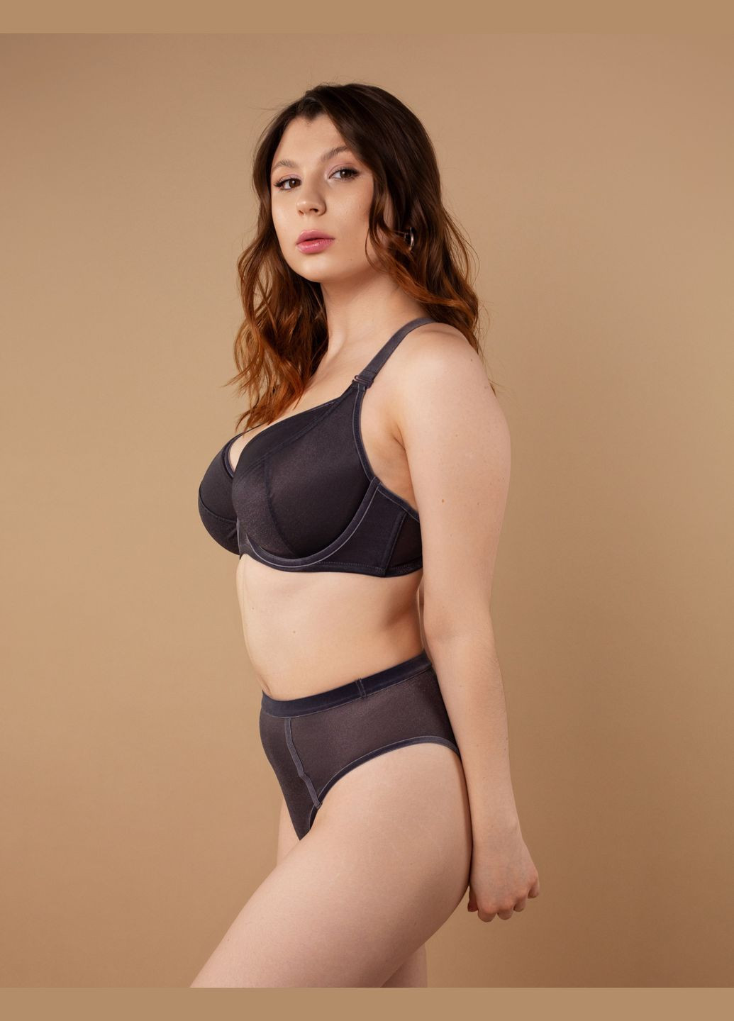 Тёмно-серый бюстгальтер slz25501011 темно-серый Brabrabra с косточками