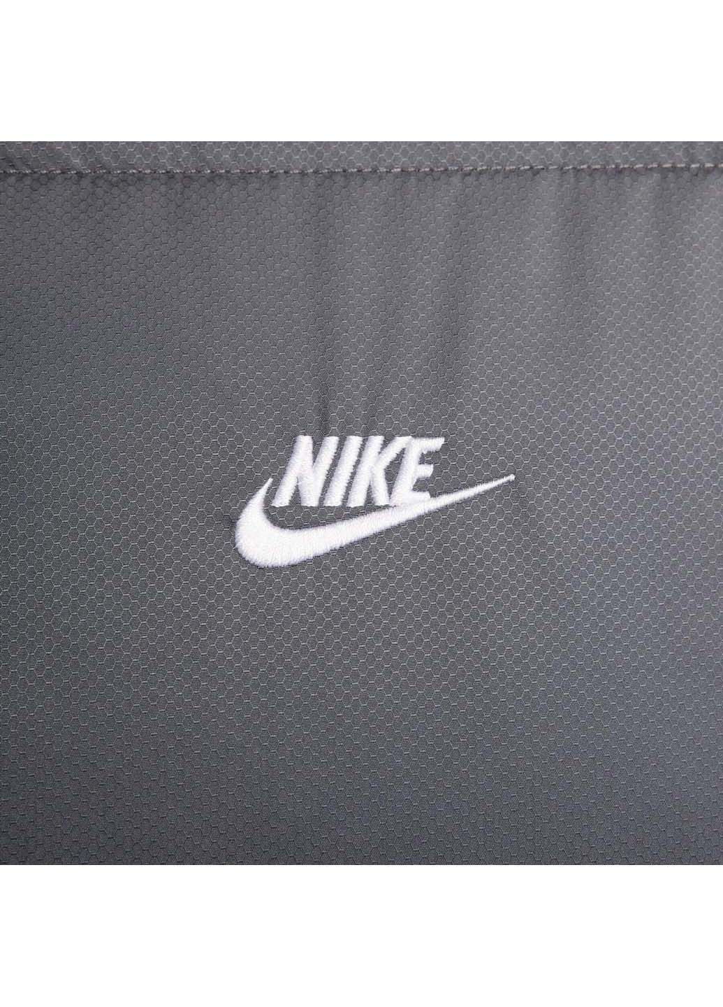 Серая демисезонная куртка мужская Nike