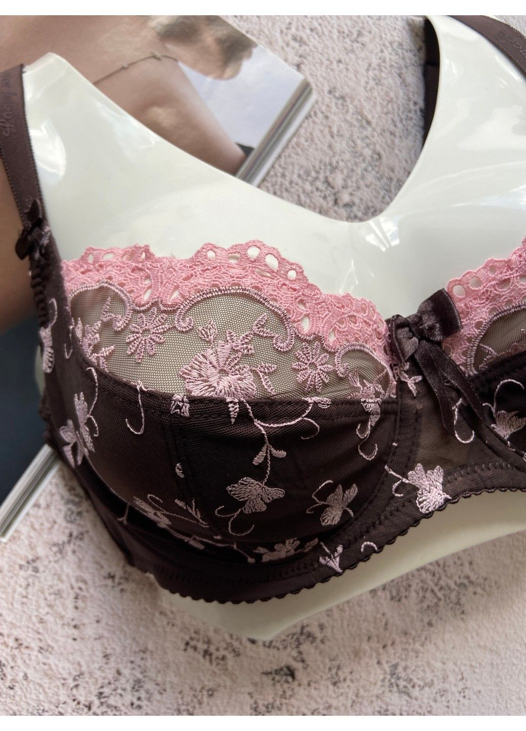 Коричневий мереживний бюстгальтер на третій розмір грудей без поролону Lanny Mode