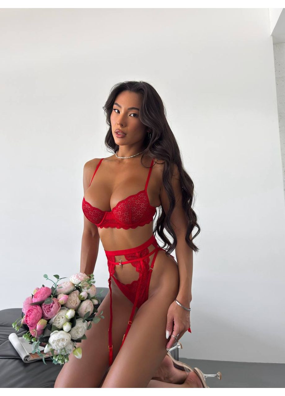 Червоний демісезонний мереживний комплект білизни з поясом No Brand