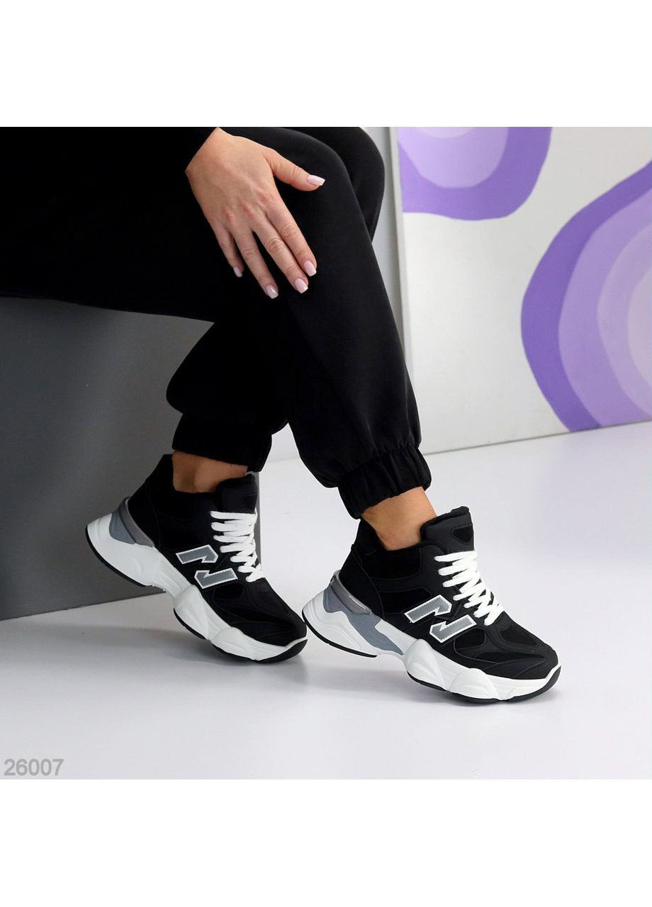 Демисезонные кроссовки No Brand чёрные демисезоны (370368607)