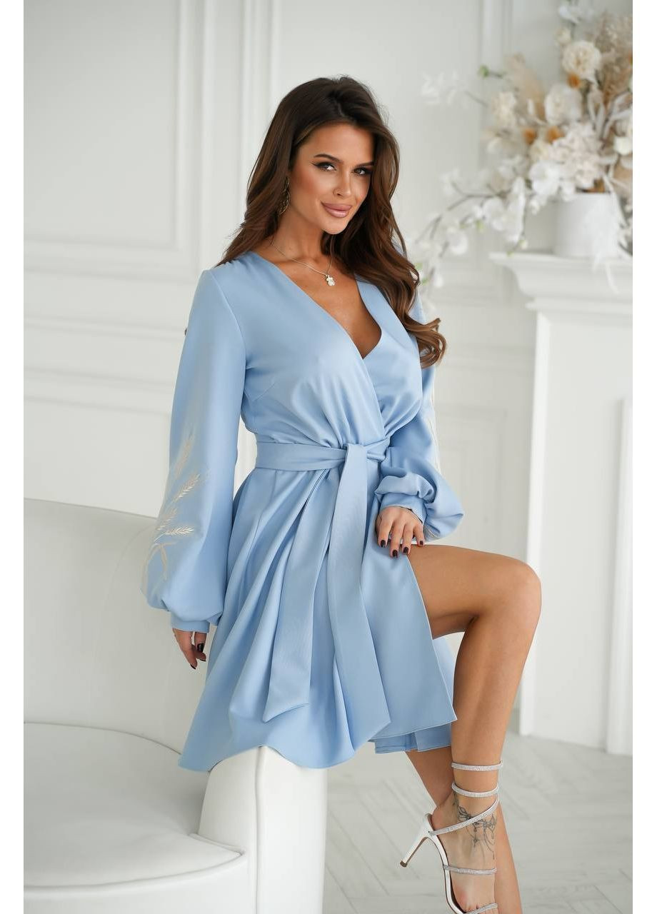 Блакитна жіноча сукня на запах з вишивкою Osoblyva