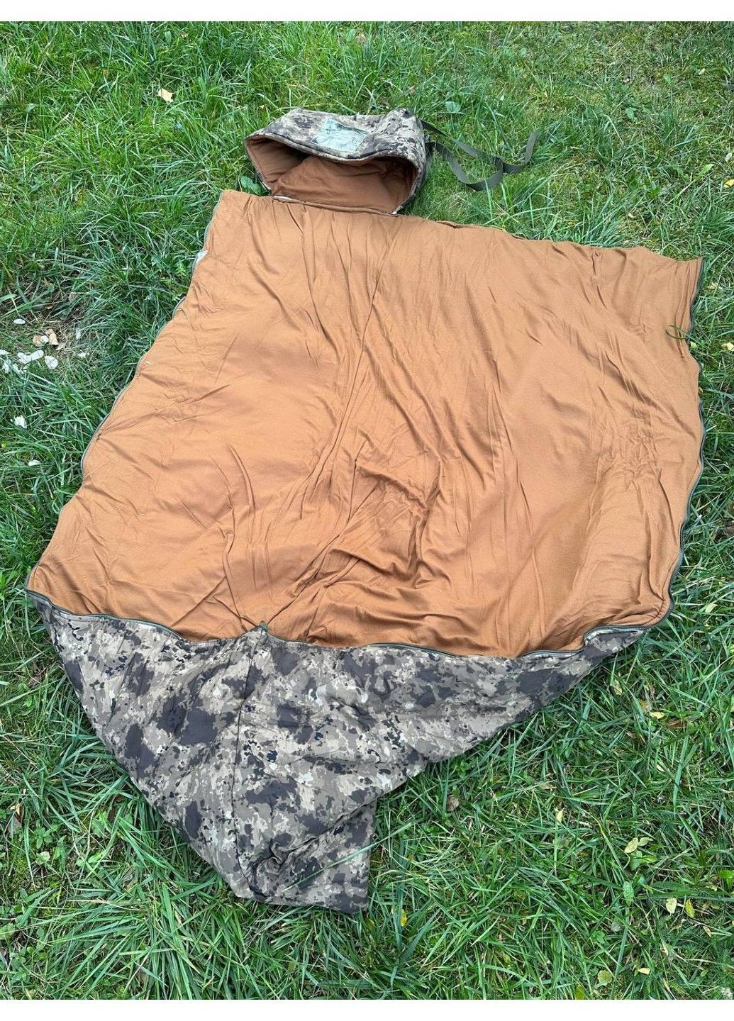 Зимний спальный мешок Tulumu 180х70 +25 см капюшон (до -35С) Дезерт No Brand (332636499)