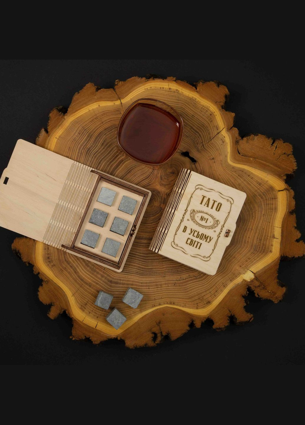 Камені для віскі "Тато №1 в усьому світі" 6 штук у подарунковій коробці (BD-WHROCKS-18) BeriDari (268033167)