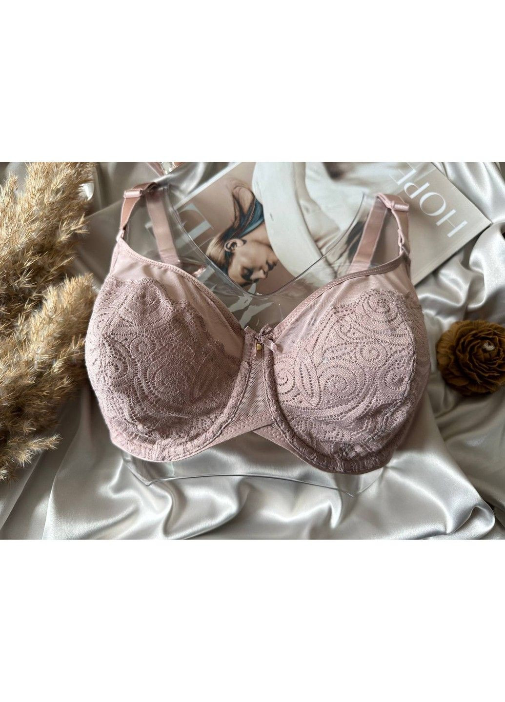 Кавовий повномірний бюст для великих грудей, ліфчик на чашку d з мереживною сіточкою колір капучіно Lanny Mode