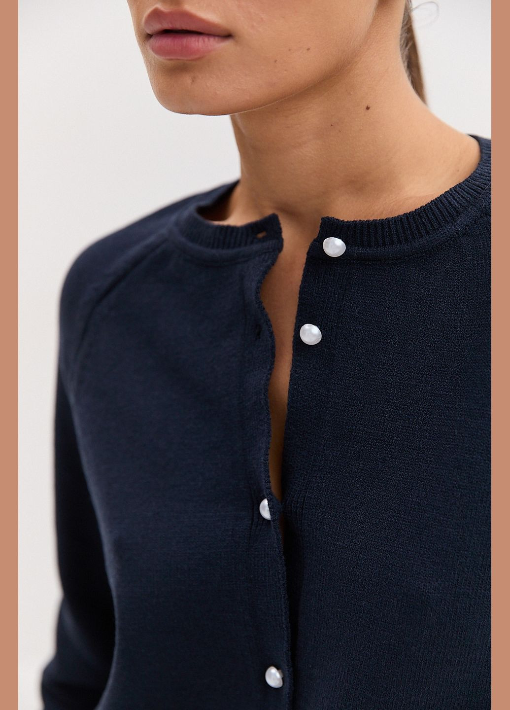 В'язаний жіночий кардиган із перлинними Arjen (316301657)