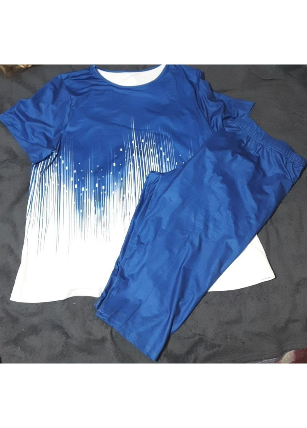 Жіночий яскравий костюм напівбатал No Brand (364956668)