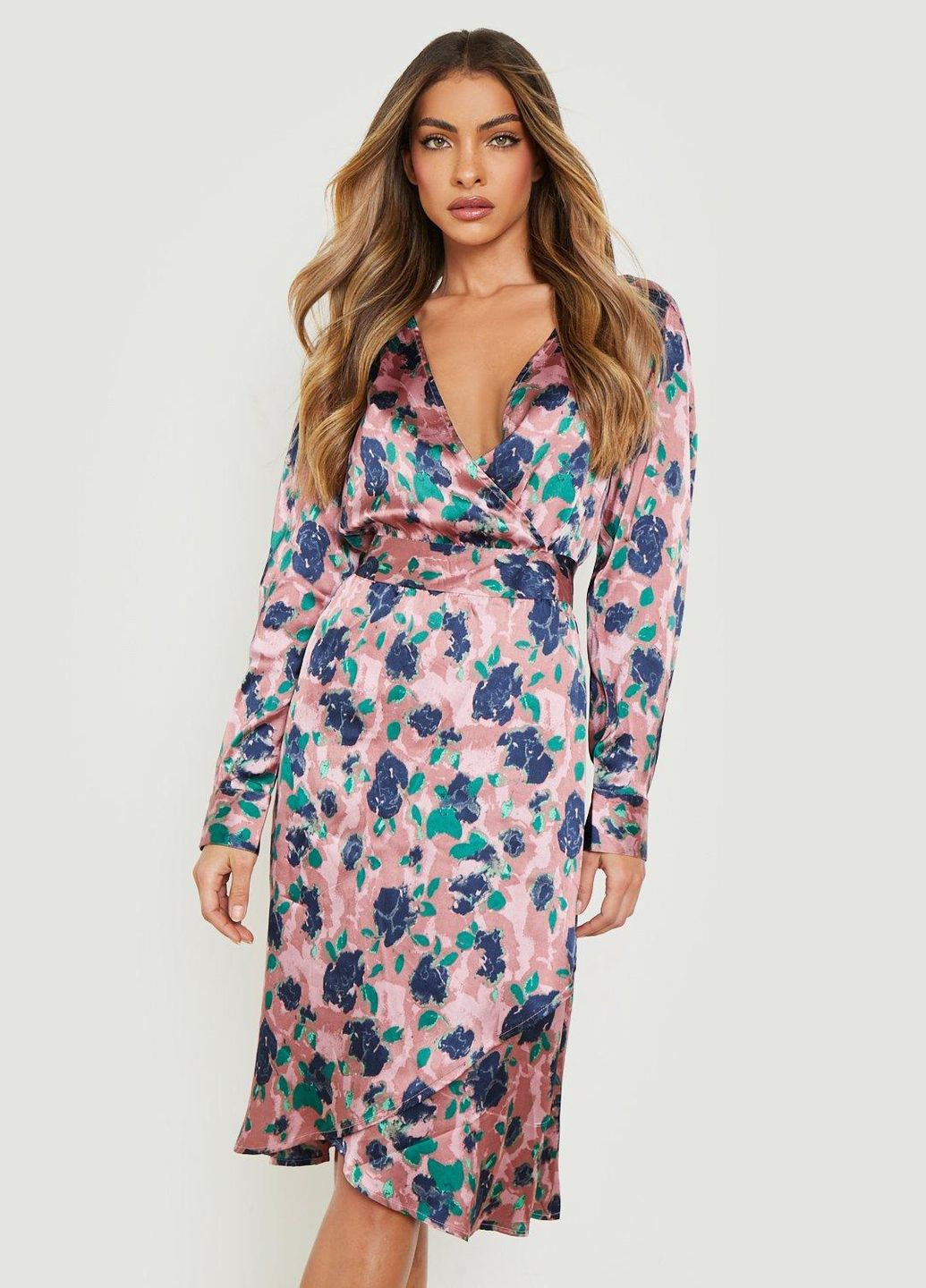 Рожева повсякденний сукня Boohoo з квітковим принтом