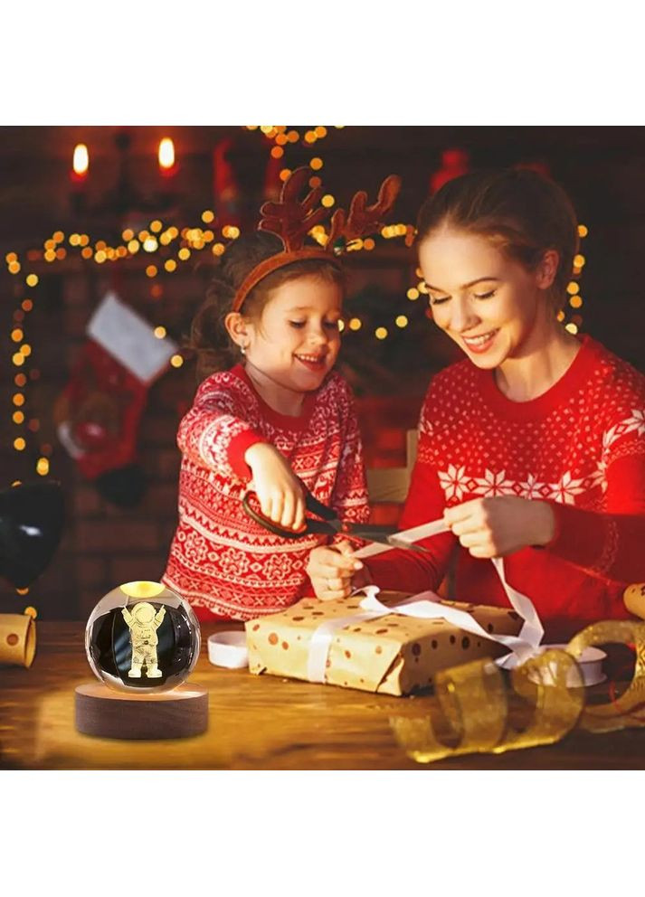 Декоративный 3D-ночник хрустальный шар Astronaut victory 3DTOYSLAMP (365721611)