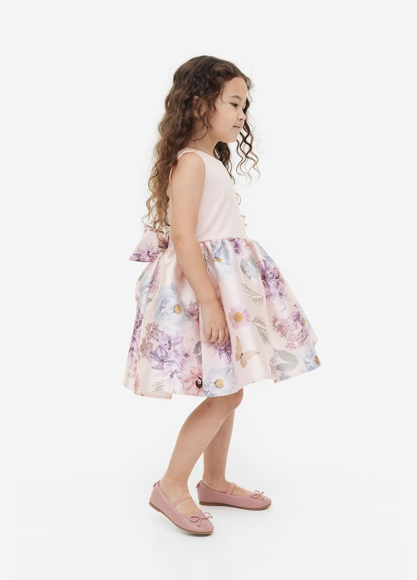 Светло-розовое платье H&M (278799236)