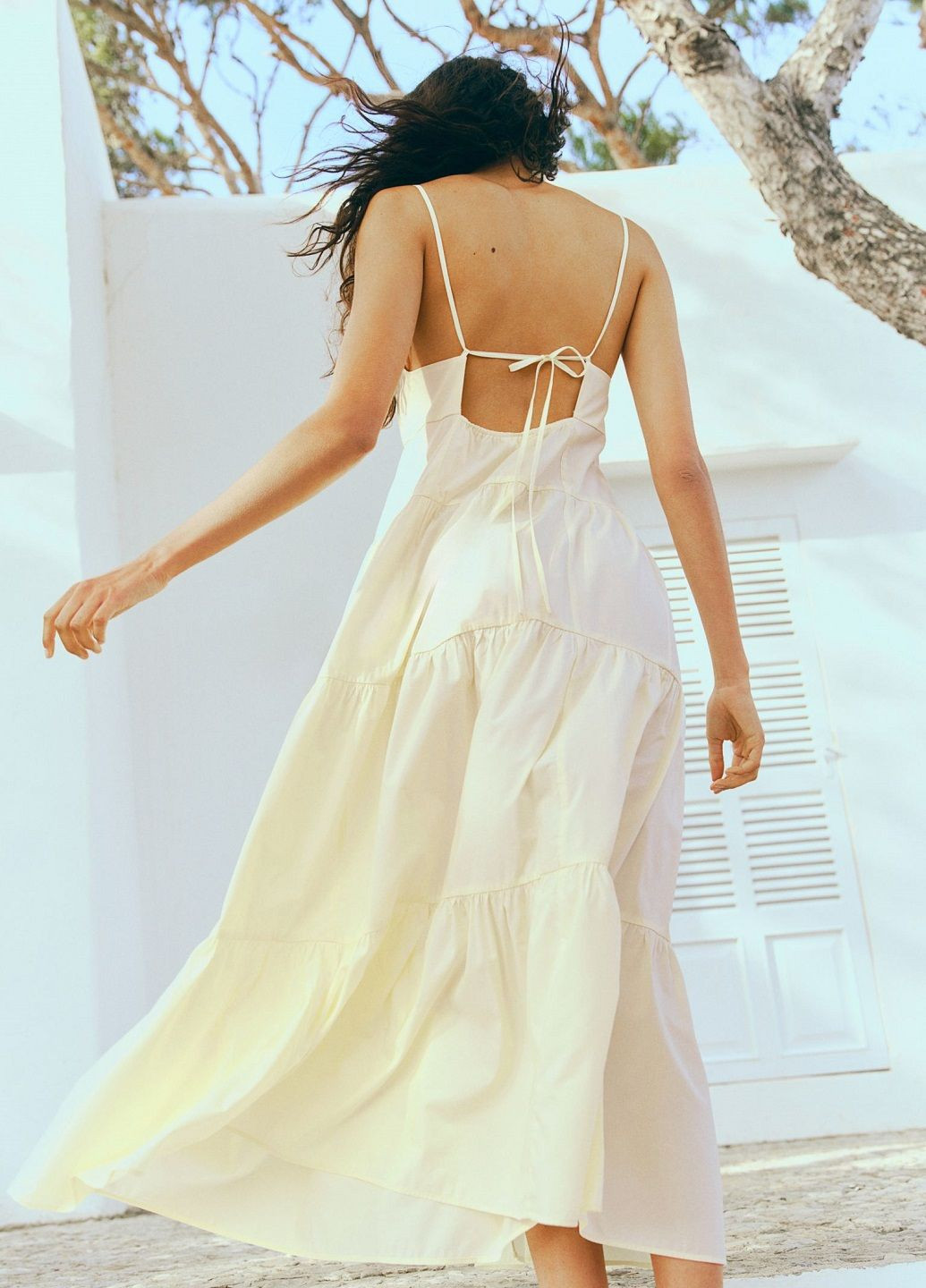 Светло-желтое кэжуал платье H&M однотонное