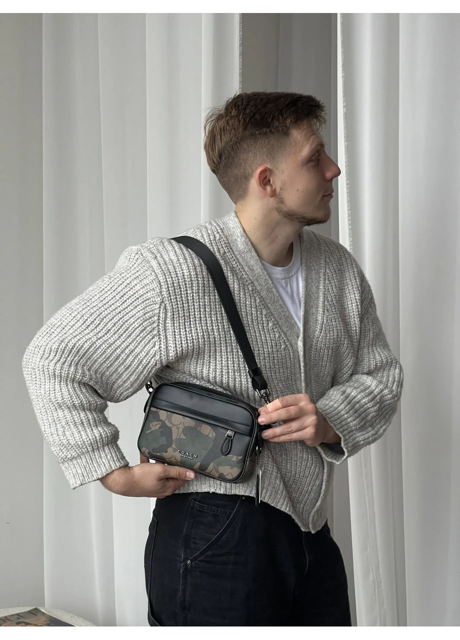 Чоловіча сумка GRAHAM CROSSBODY через плече хакі з камуфляжним принтом No Brand (383975061)