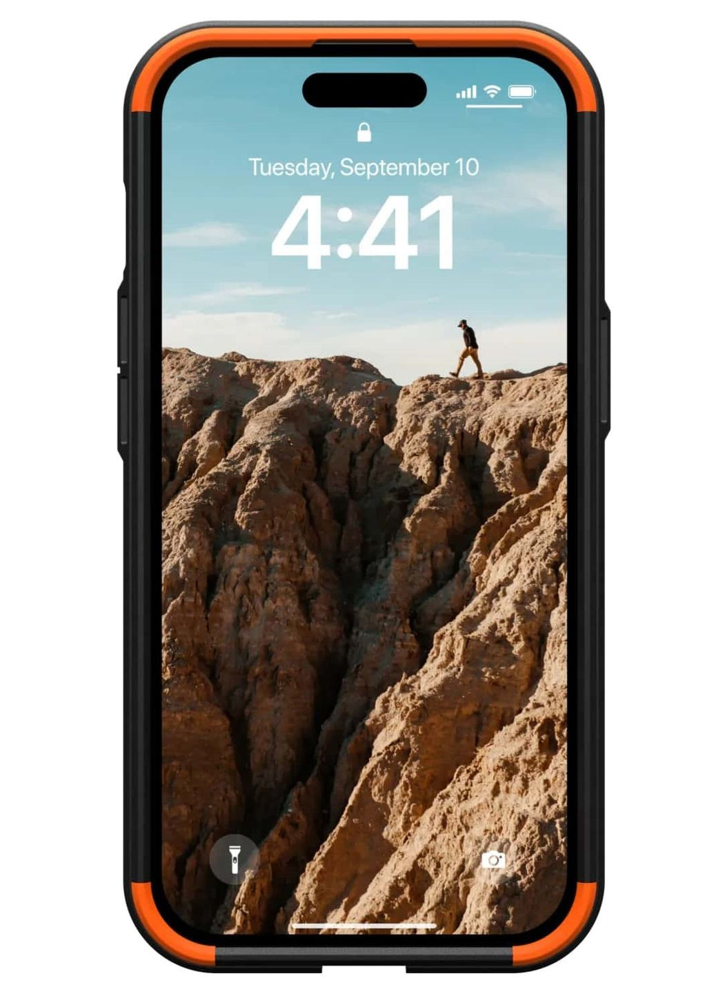 Чохол-накладка Civilian Magsafe для Apple iPhone 15 Olive (114287117272) Urban Armor Gear (370614775)