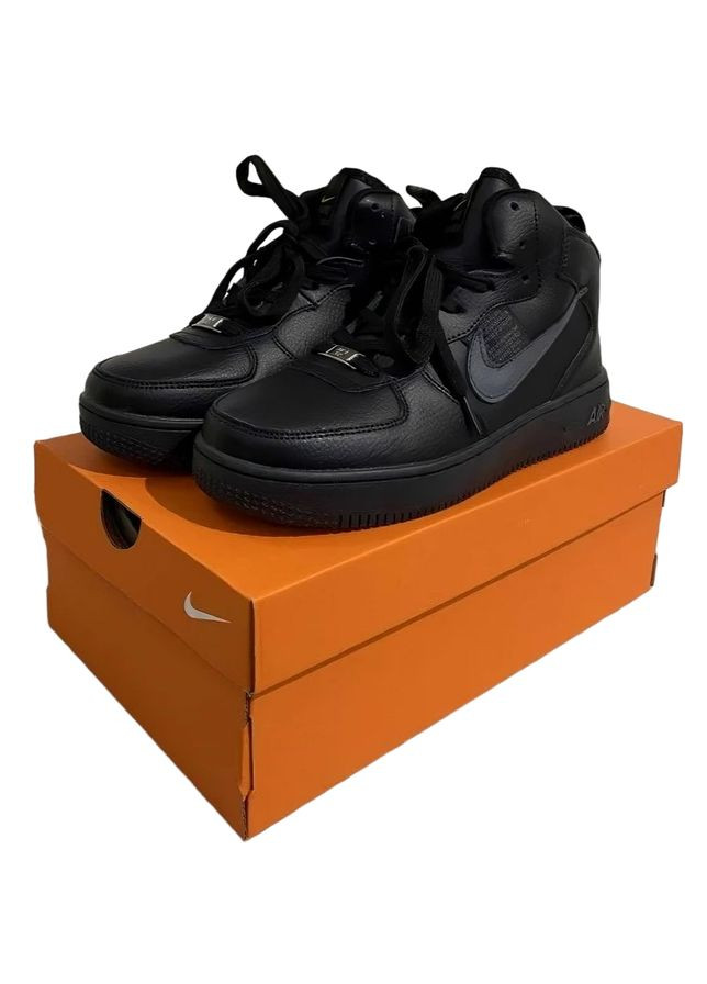 Чорні всесезон зимові кросівки air force 1 black високі Nike --2564