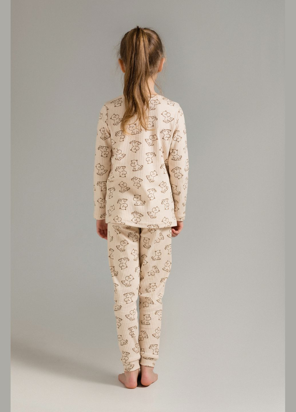 Бежевая всесезон пижама детская 24/д595-04 белая лонгслив + брюки Malta