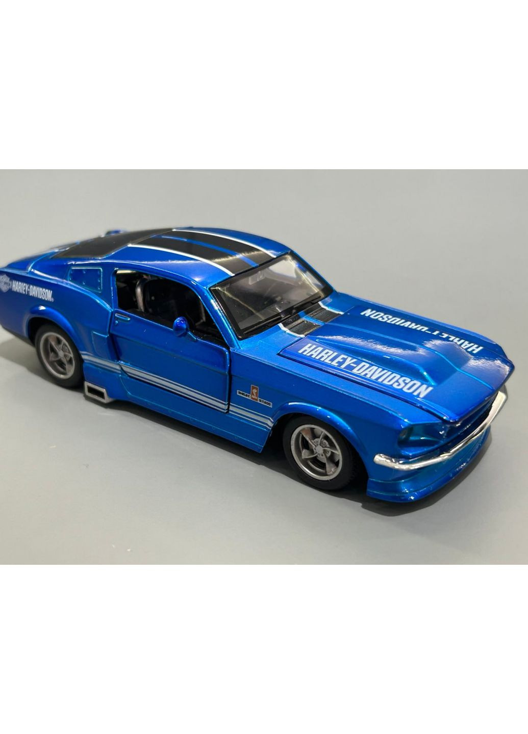 Машина Ford Mustang shelby 1967 инерционная металлическая открываются двери 16 см Синяя (AP-1796) No Brand (366969780)