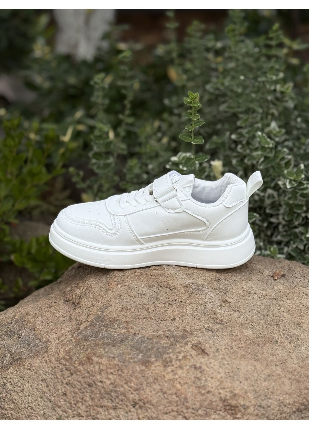 Білі осінні кросівки Clibee