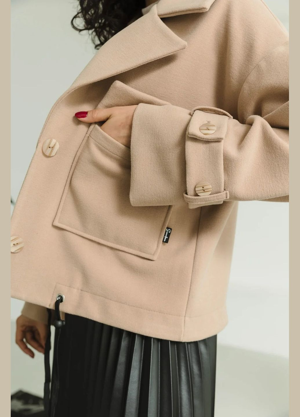 Бежевое демисезонное Укороченное пальто Seventeen