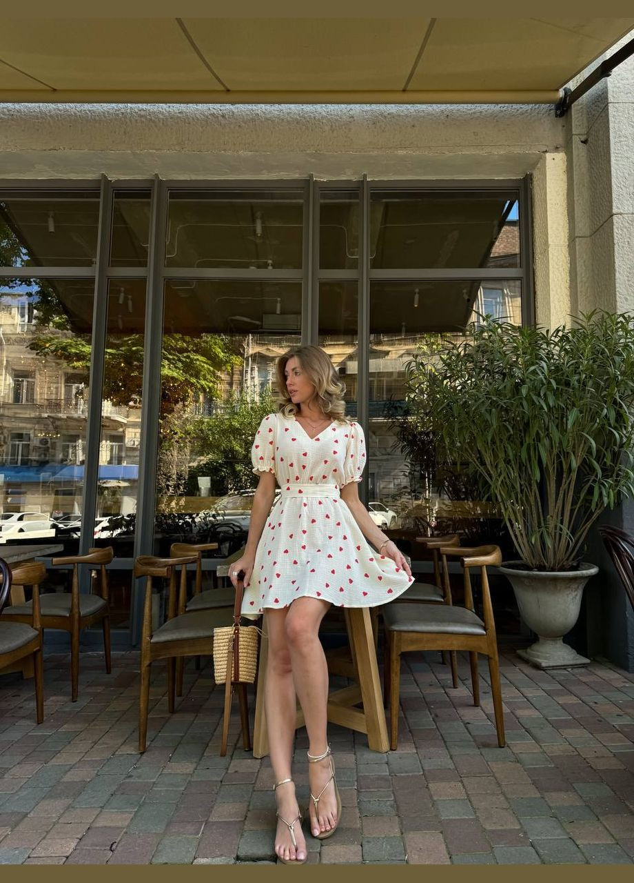 Молочное деловое, повседневный, кэжуал, вечернее женское платье No Brand с цветочным принтом