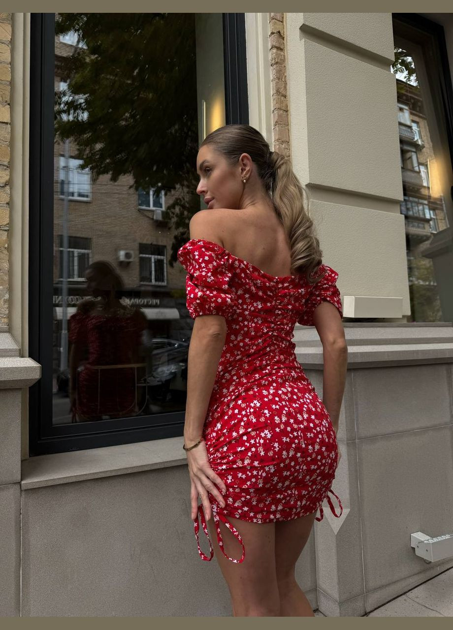 Червона сукня з шнурками Fashion