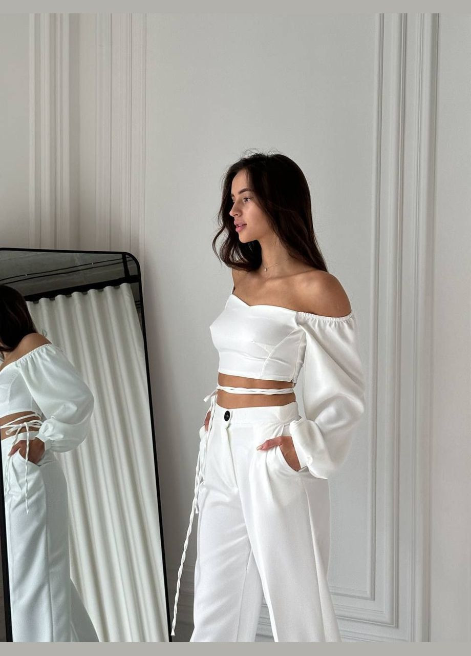 Жіночий костюм з штанами та топом Adelante (331767312)