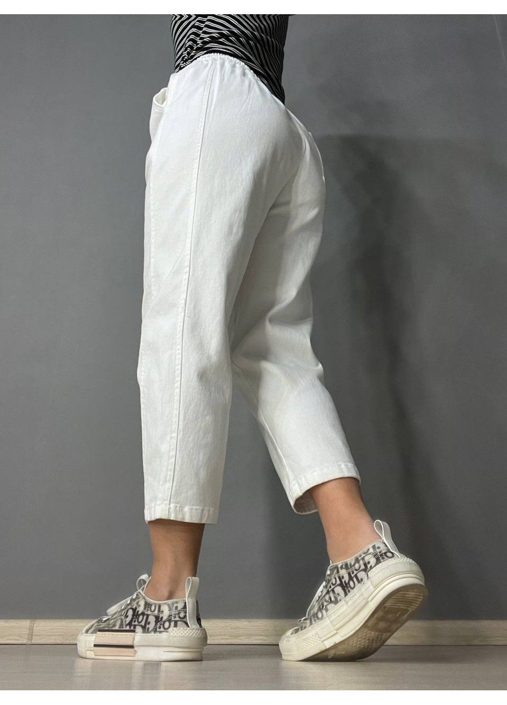 Джинсы женские A-N 9962 MOM кюлоты укороченные резинка на талии шнурок белые No Brand - (322371897)