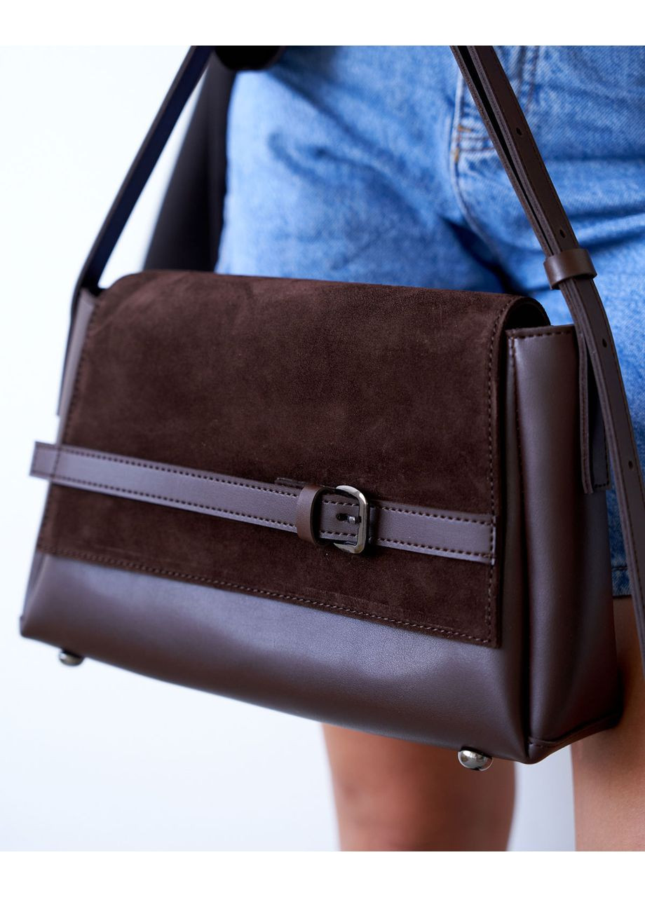 Жіноча сумка на одне велике відділення зі вставкою з натуральної замші коричневого кольору «Ліліт» WeLassie (364963483)