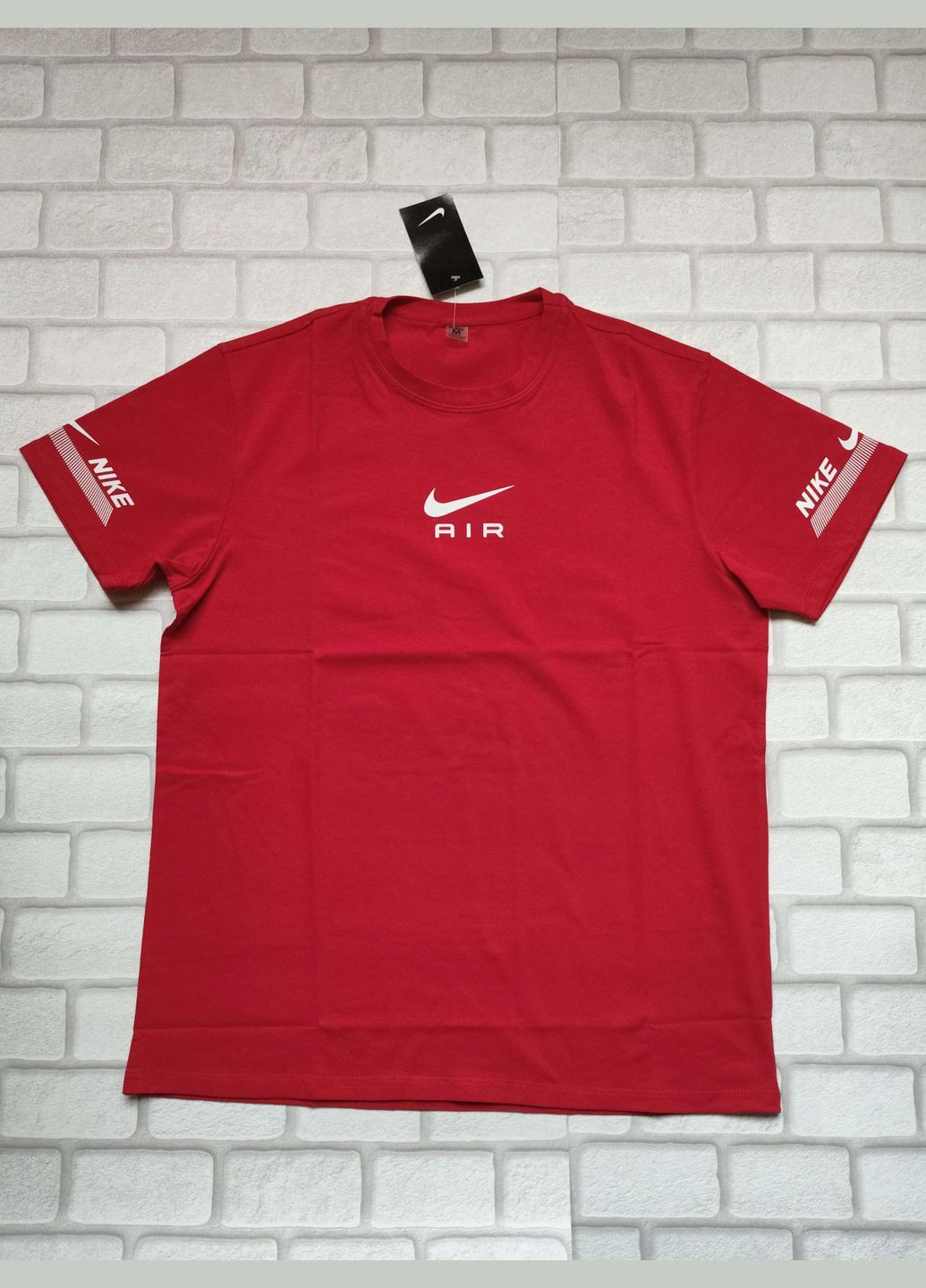 Красная мужская футболка трикотаж красная рисунок вышивка спортивная размер l с коротким рукавом FERO