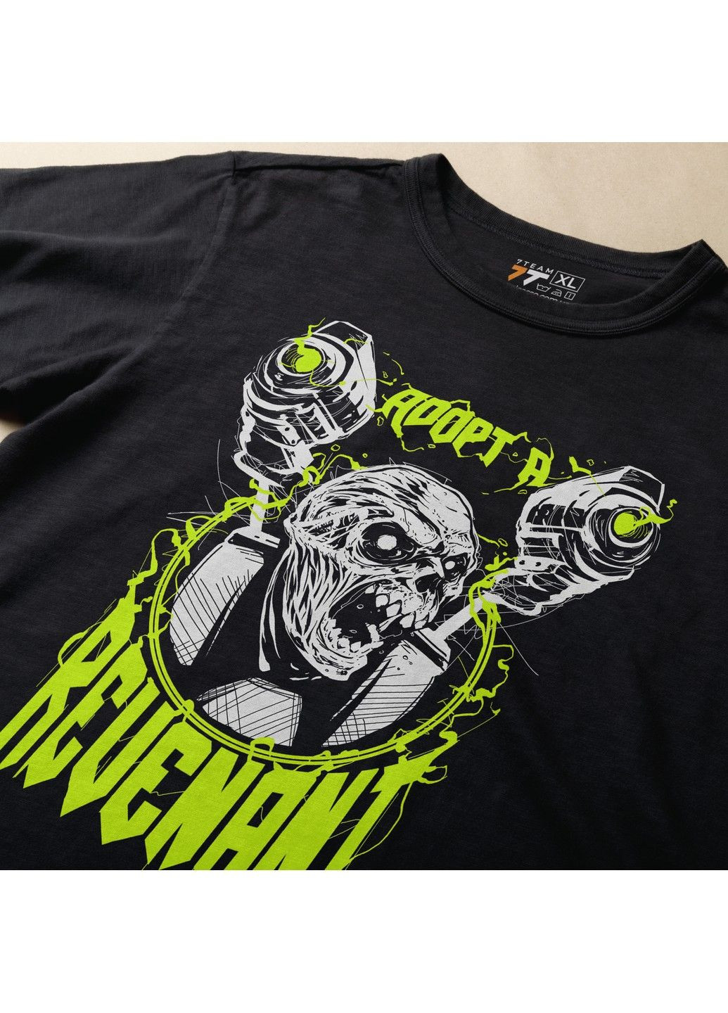 Чорна футболка з принтом doom - revenant No Brand