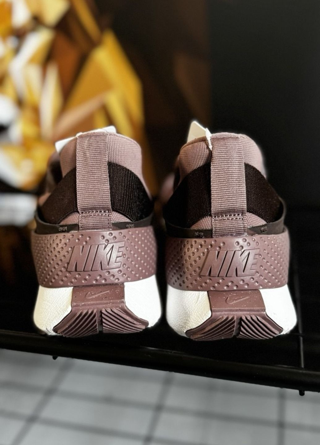 Бронзовые Nike Go FlyEase Smokey Mauve