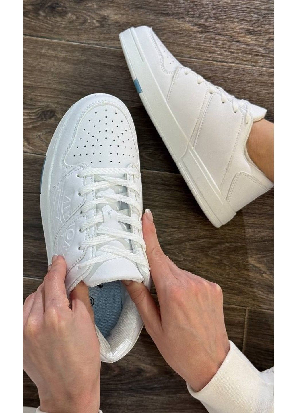 Кросівки жіночі білі Ruixin білі (319158887)