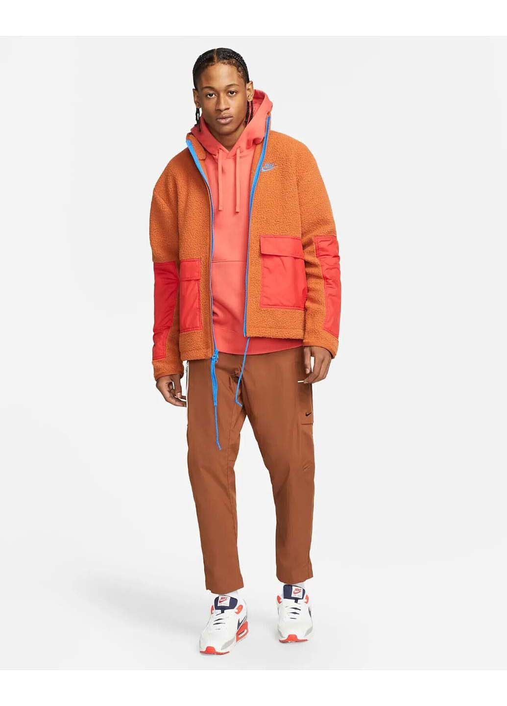 Оранжевая демисезонная куртка мужская Nike