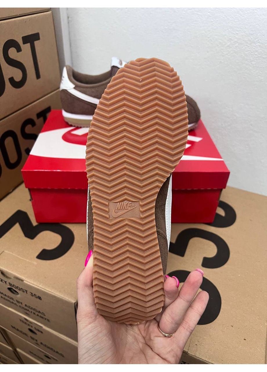 Цветные демисезонные кроссовки мужские nike cortez vintage suede brown найк кортез No Brand