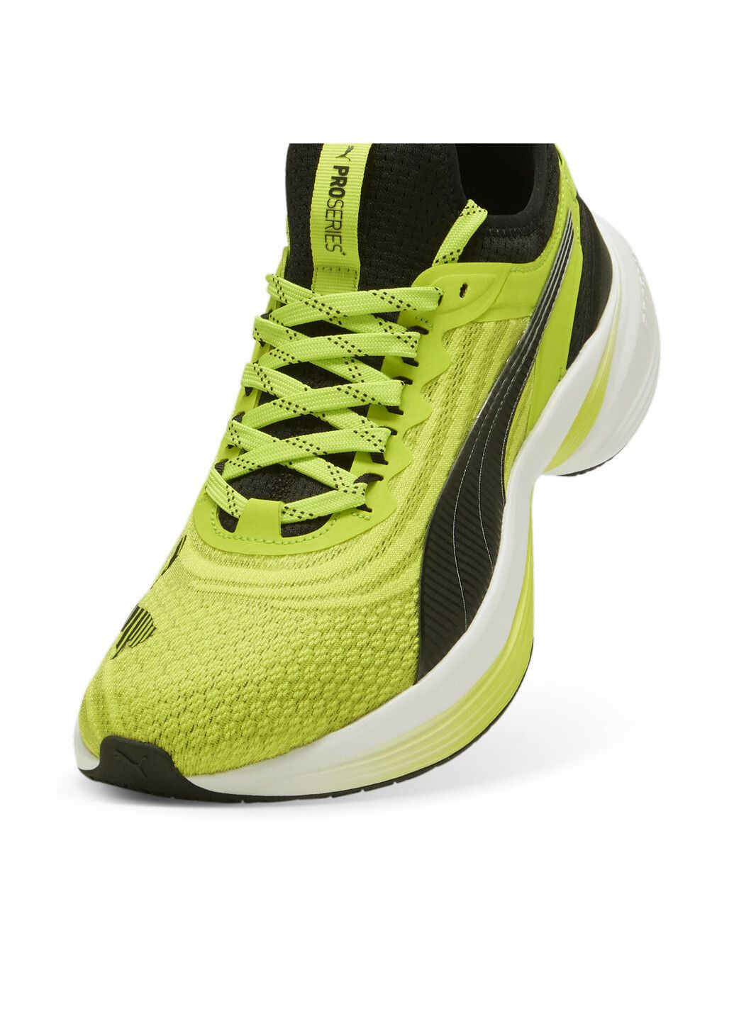 Зелені всесезонні кросівки conduct pro running shoe Puma