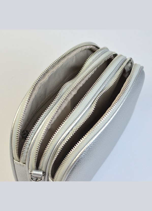 Срібляста маленька жіноча овальна сумка крос боді на три відділення Alex&Mia (338182413)