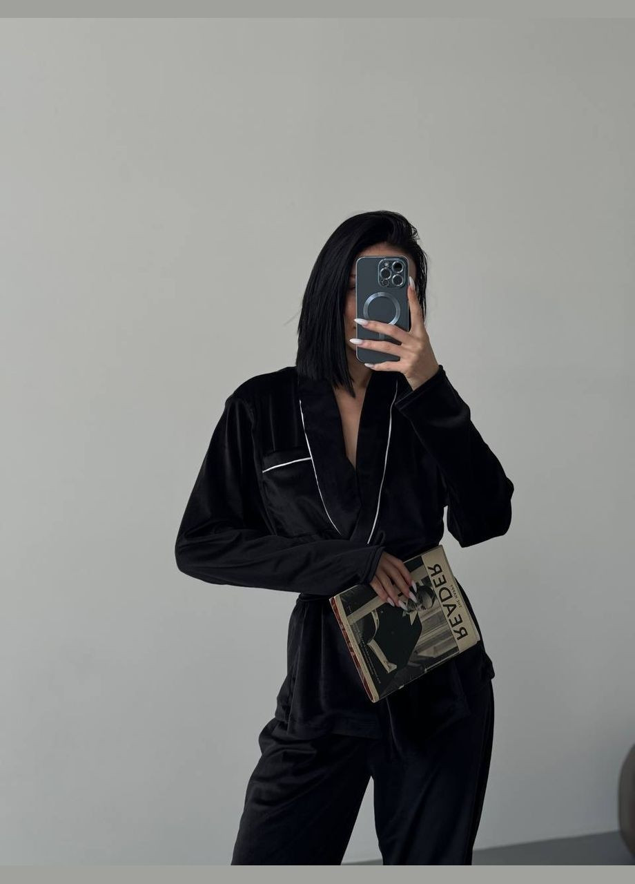 Чорна всесезон м'яка плюшева чорна піжама (укорочений халат на запах+штани клеш), приємна до тіла тепла і дуже комфортна піжама No Brand 848