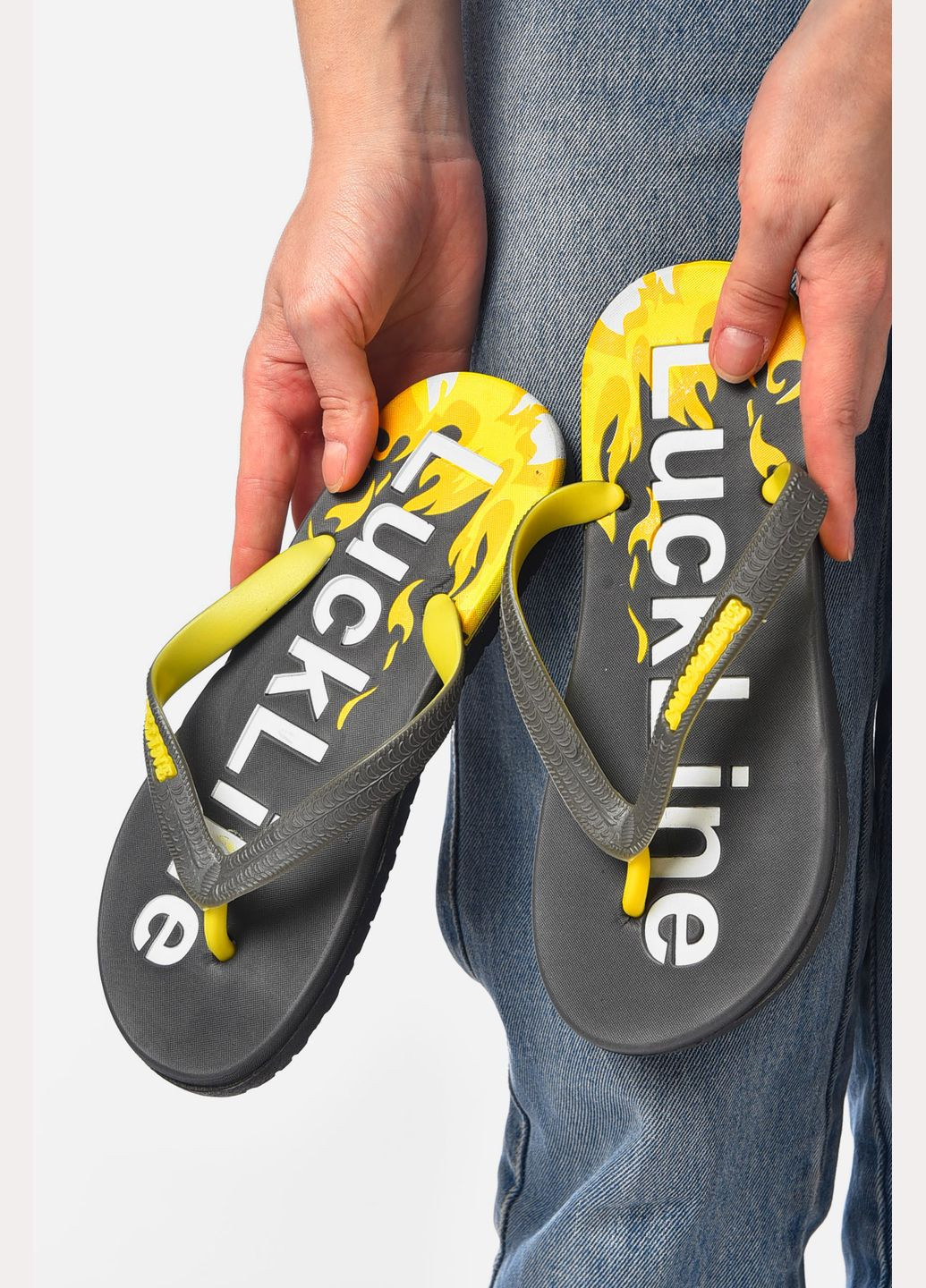 Серые пляжные вьетнамки женские пена серого цвета с надписью Let's Shop