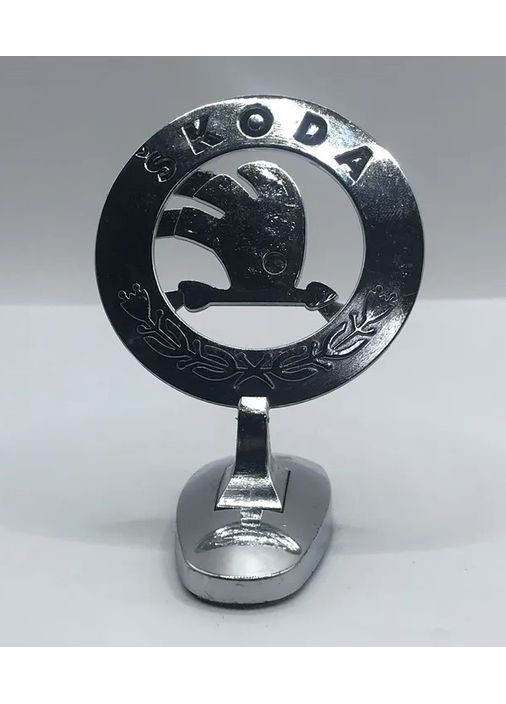 Емблема приціл на капот Хром на скотчі (сплав) Skoda (369611047)