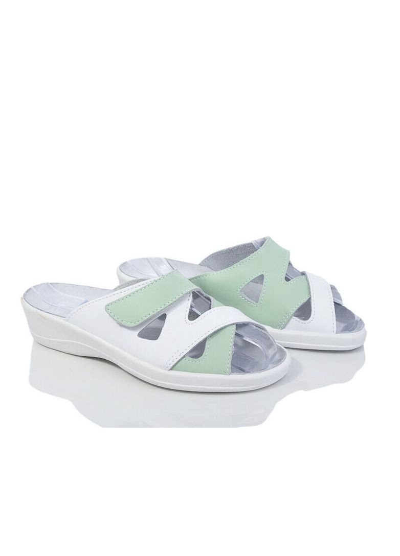 Зеленые медицинские тапочки женские лера бело-зеленые (69090104/08) FLOCC