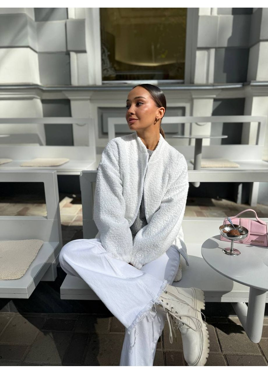 Женская куртка-бомбер свободного кроя MonCher на молнии (361310472)