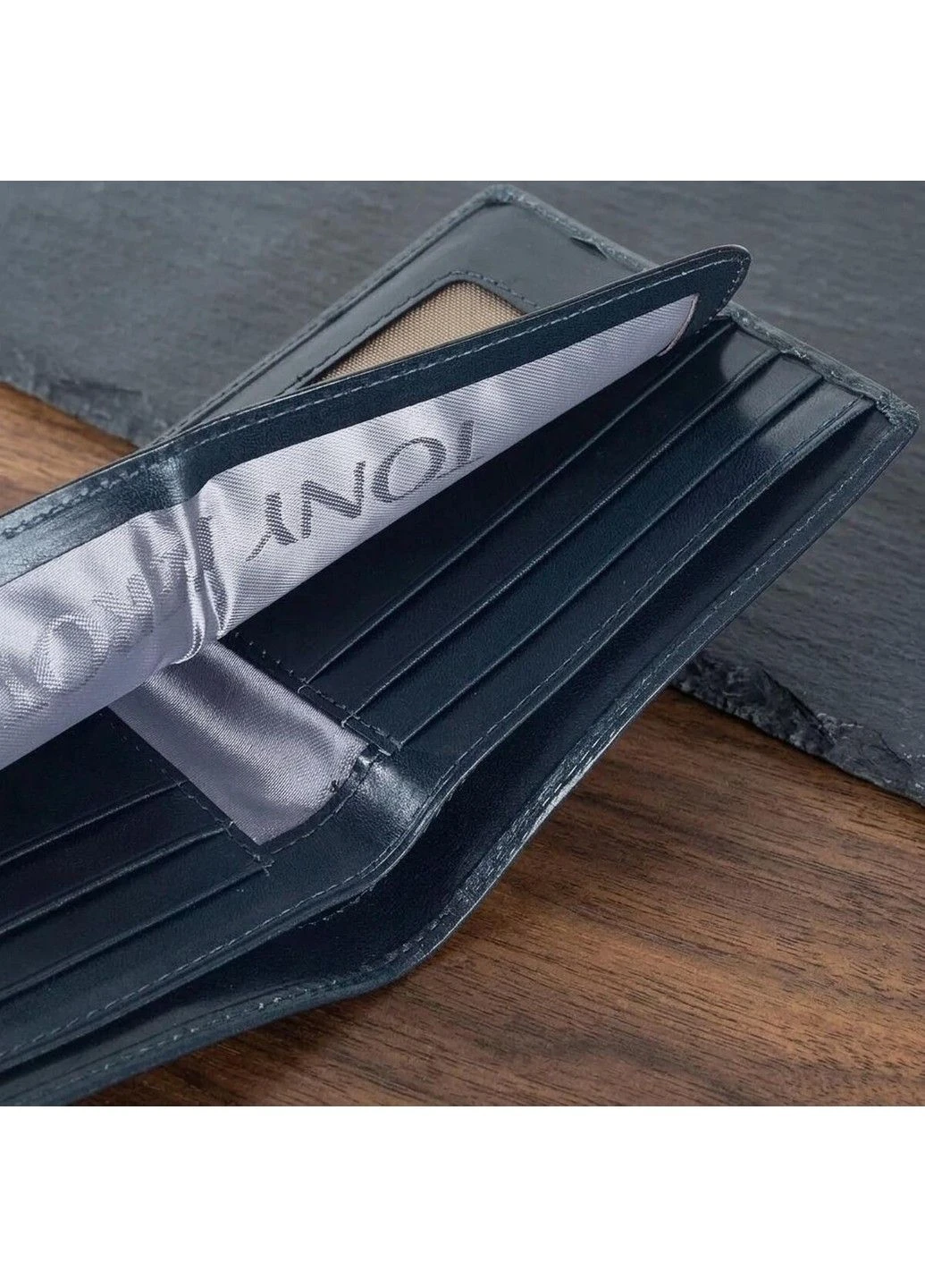 Горизонтальне портмоне Italico 3685 nero (90053) Чорне Tony Perotti (402441676)