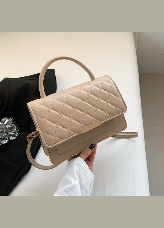 Женская классическая сумка 1623 с ручкой стеганая кросс-боди через плечо бежевая No Brand (303323131)