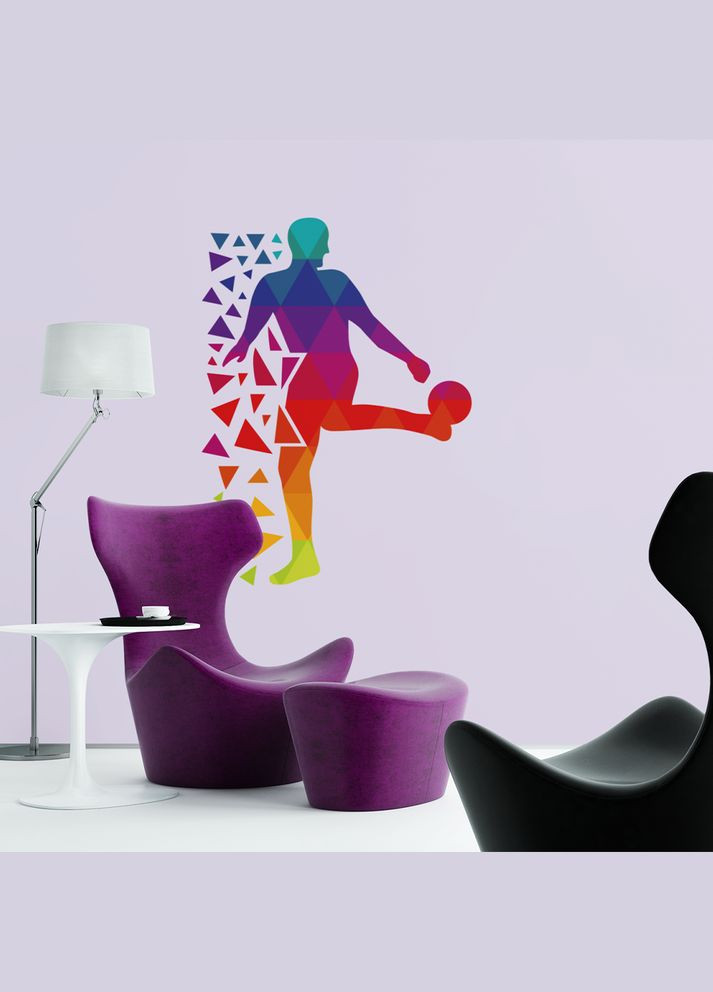 Вінілова інтер'єрна для хлопчика "Футболіст веде м'яч. Кольорові трикутники" Кавун наклейка (316190282)