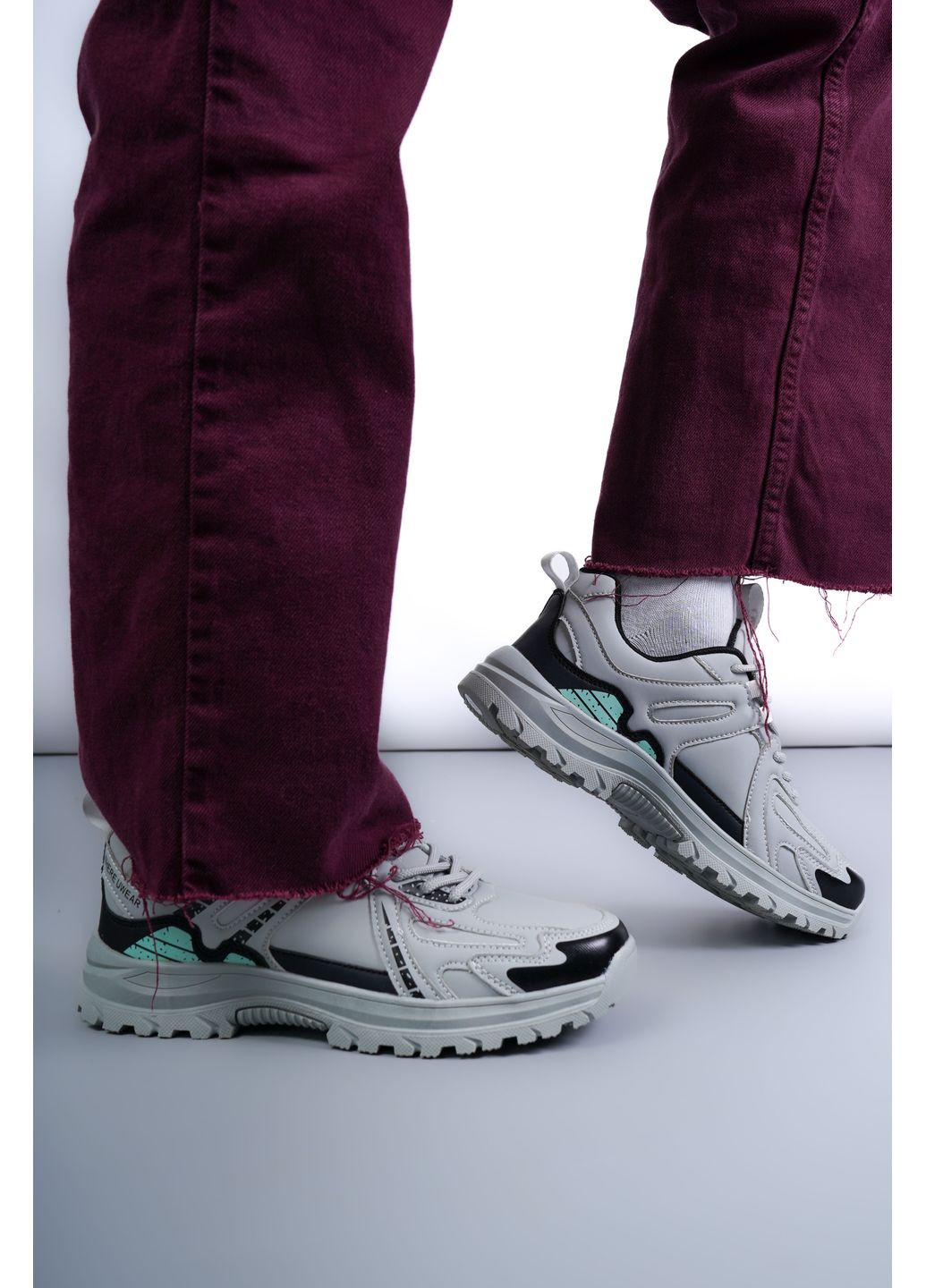 Кросівки жіночі TF-25-06-grey сірі 346621 Where Uwear сірі (365776511)