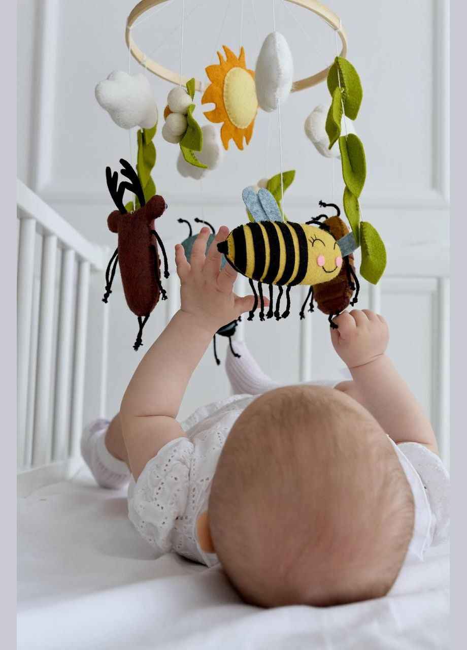 Дитячий музичний мобіль на ліжечко для немовлят WoollyFox "Жучки та бджілки" на 35 мелодій No Brand (342757876)