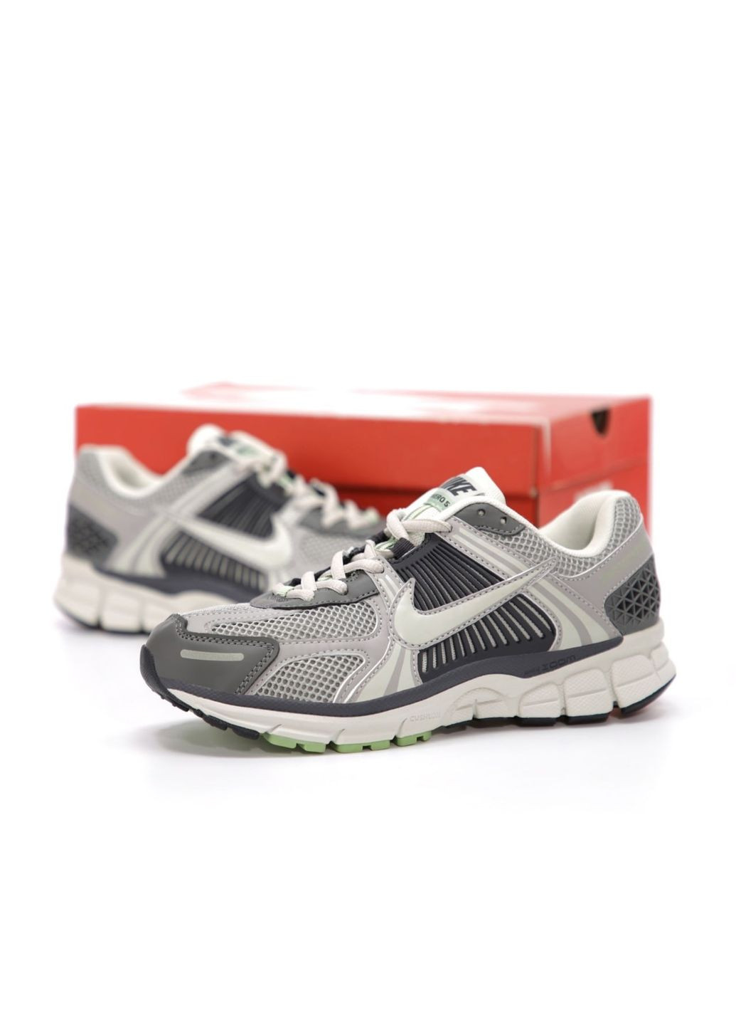 Білі Осінні кросівки чоловічі nike zoom vomero 5 grey ci1694 найк зум No Brand