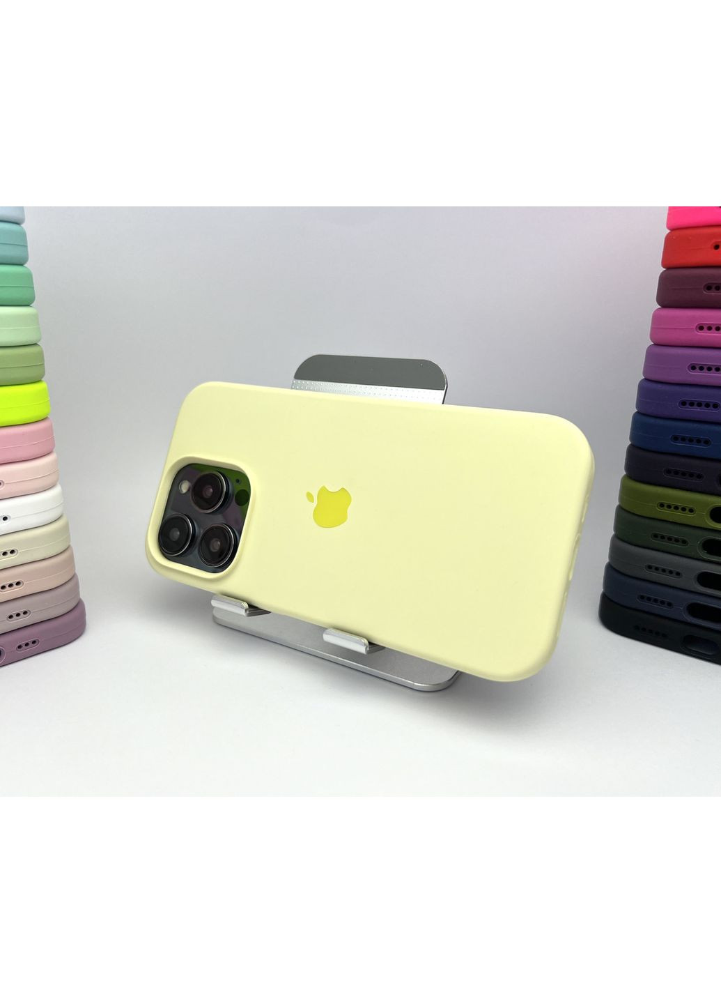 Чехол на 14 PRO Silicone case силиконовый микрофибра для айфона 14 О Mellow Yellow cover No Brand (369137231)