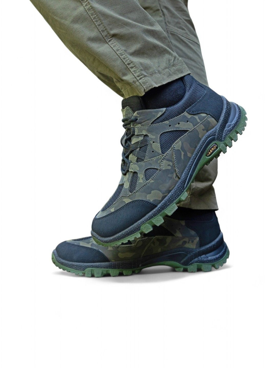 Чоловічі Тактичні Демісезонні кросівки. 40-46р Олива+Піксель. Спеціальна трекінгова підошва! STDM-1038 No Brand (301137838)